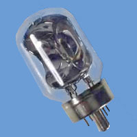 1000166 DCH 150w 120v G17q-7 Lamp